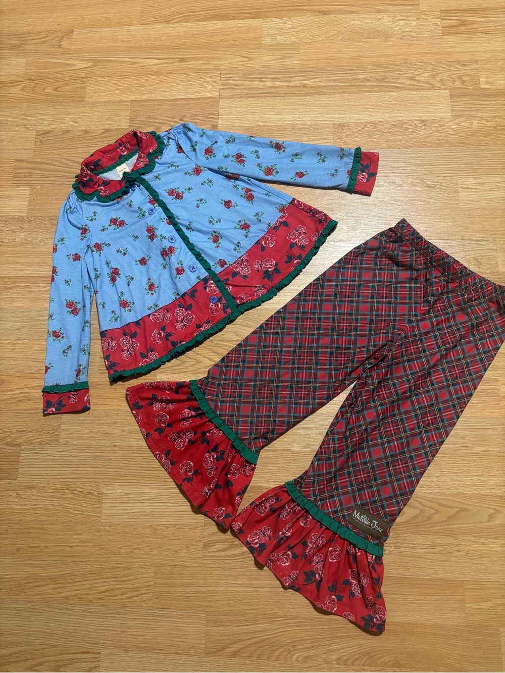 “Matilda Jane” 2pc pjs size 6